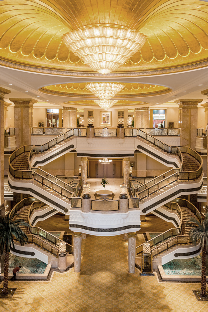 Emirates-Palace-hotel-lobby