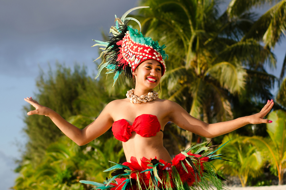 Portrait-of-happy-young-Polynesian-Tahitian-female