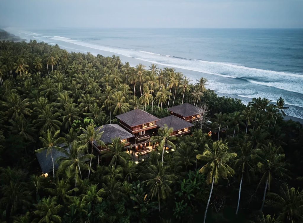 aerial-view-of-glamping-in-Bali