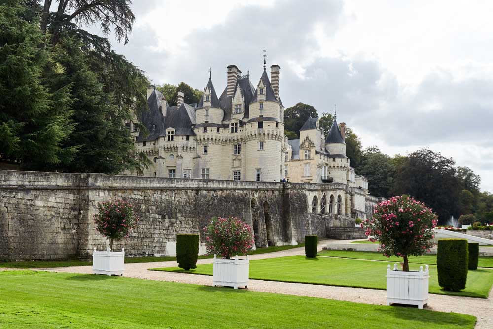 exterior-famous-castles-in-France-Château-d'Ussé