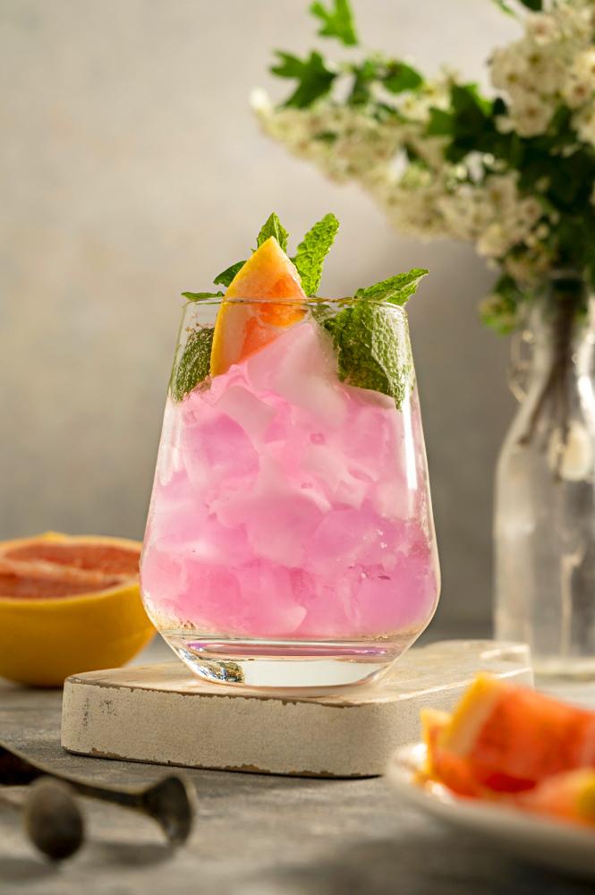 pink-soda-in-a-glass-soda-alternatives
