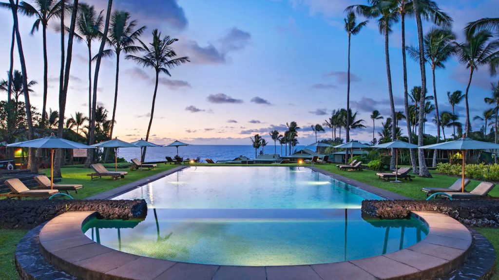 pool-at-Hana-Maui-Resort